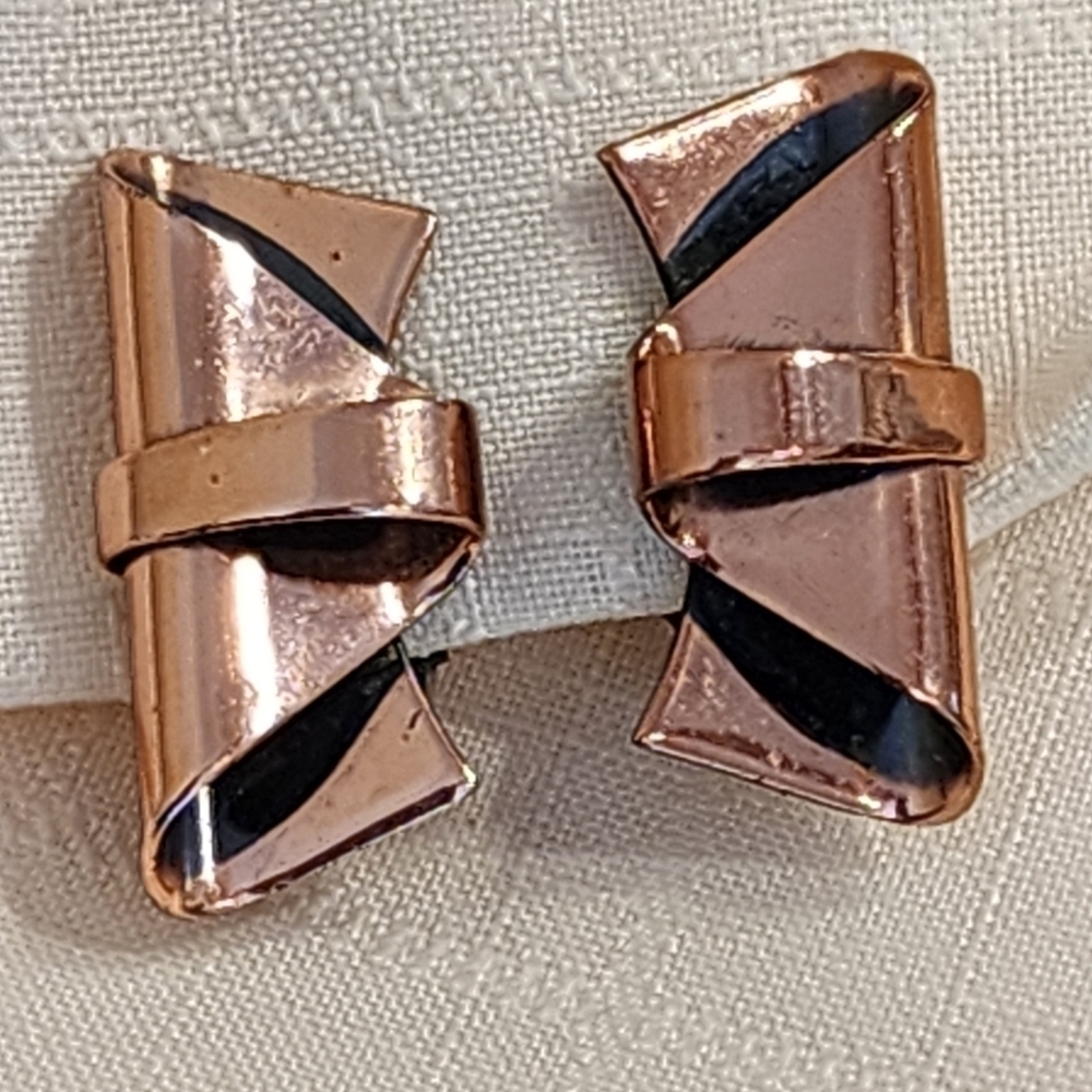 Earrings VTG Flashy Clip Copper Brutalist Chunky Mod Big Signed Renoir Folded